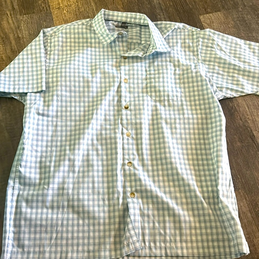Van Heusen Button Down Shirt Size XL